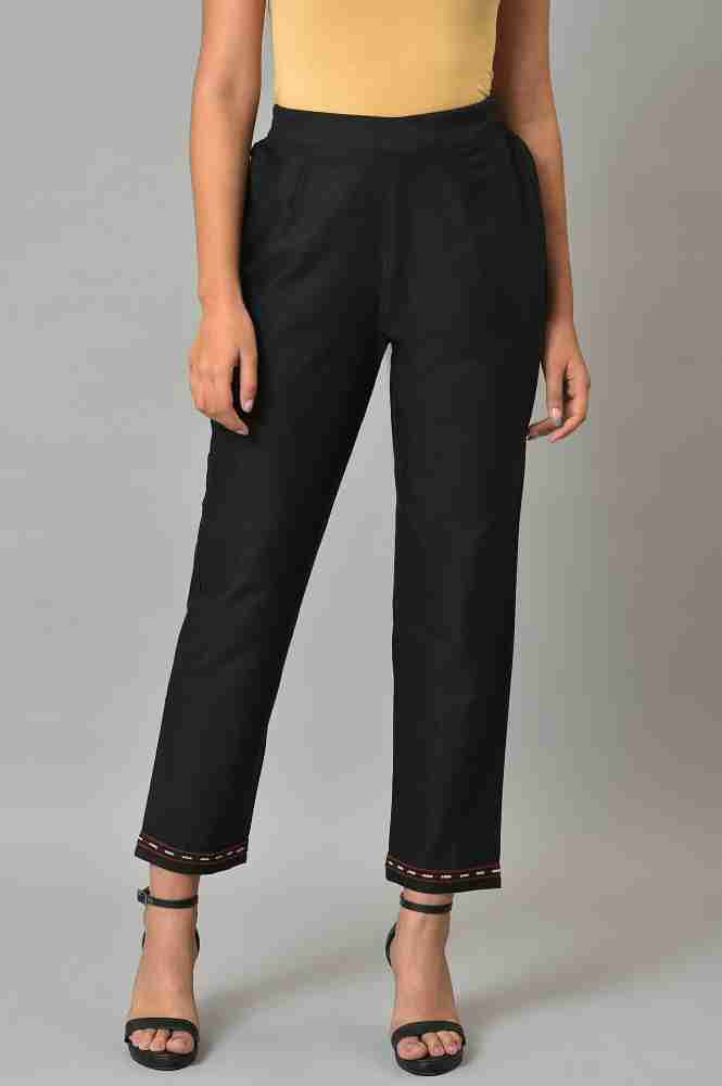 Women Pants Large Black Slim Fit Stretch NWT Pockets Moral Society