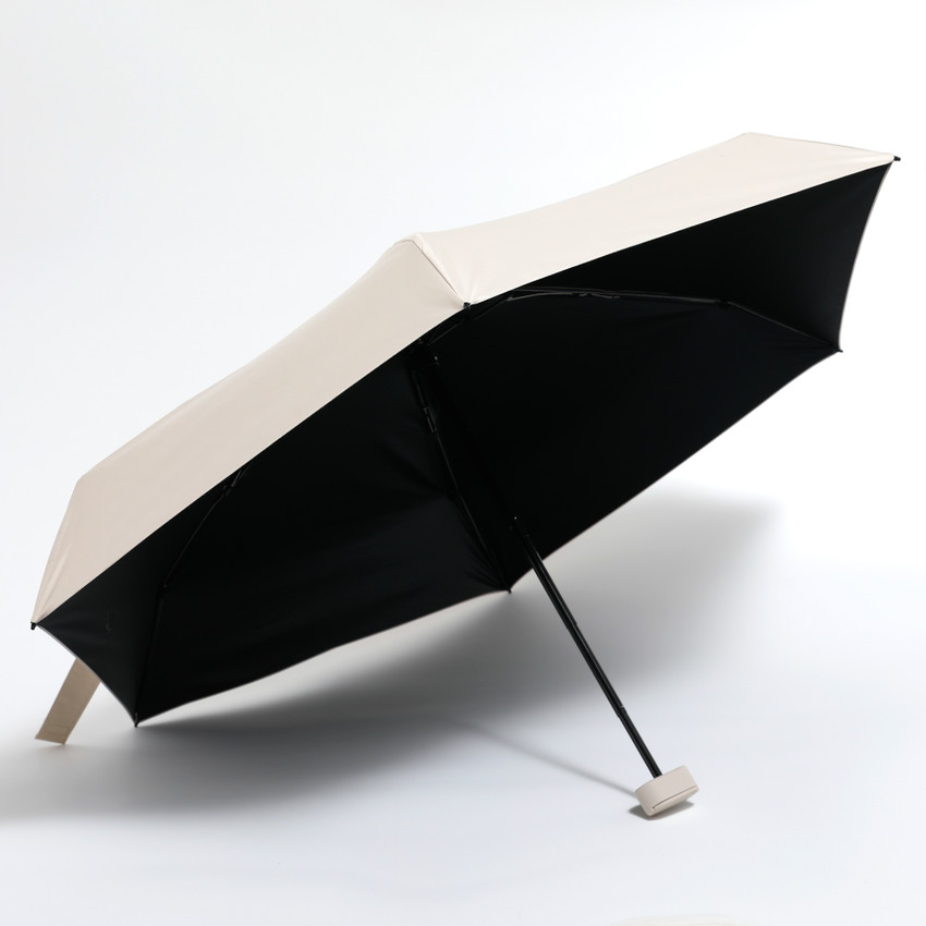 Lightweight folding umbrella top