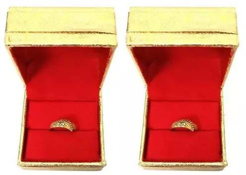Fancy ring box clearance