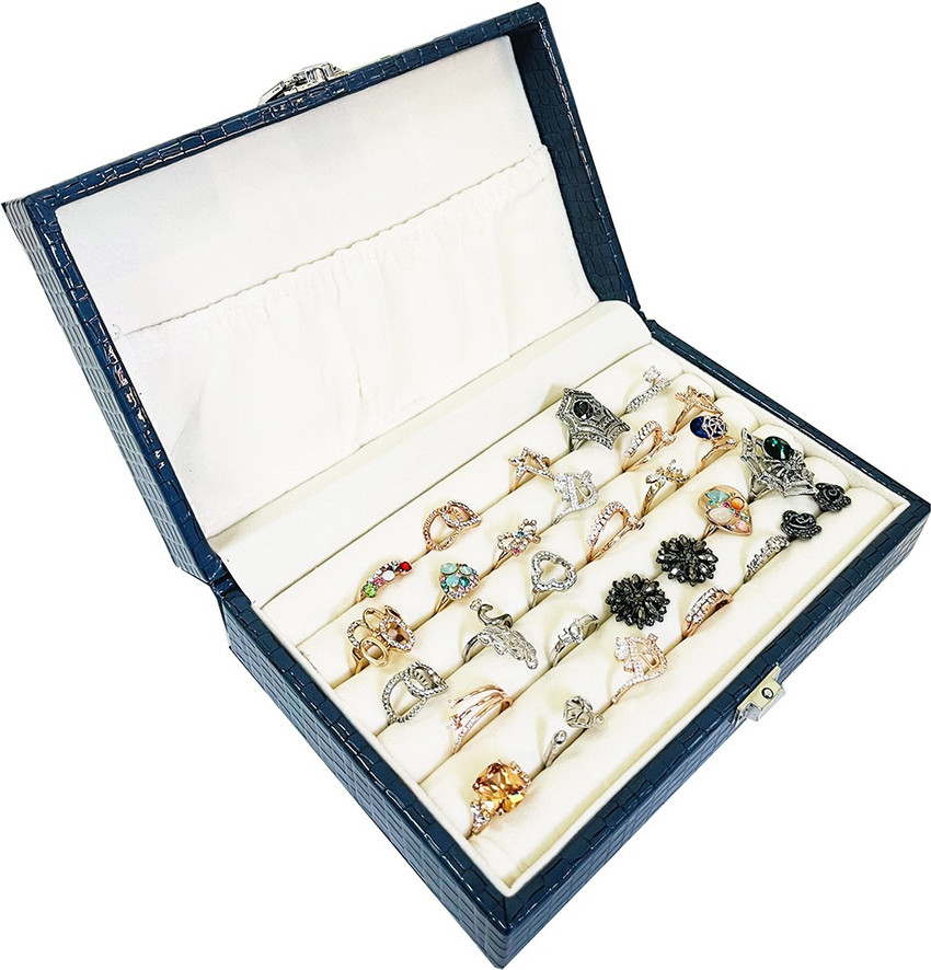 la trove Ring Box Portable Jewellery Storage with Pocket Organizer