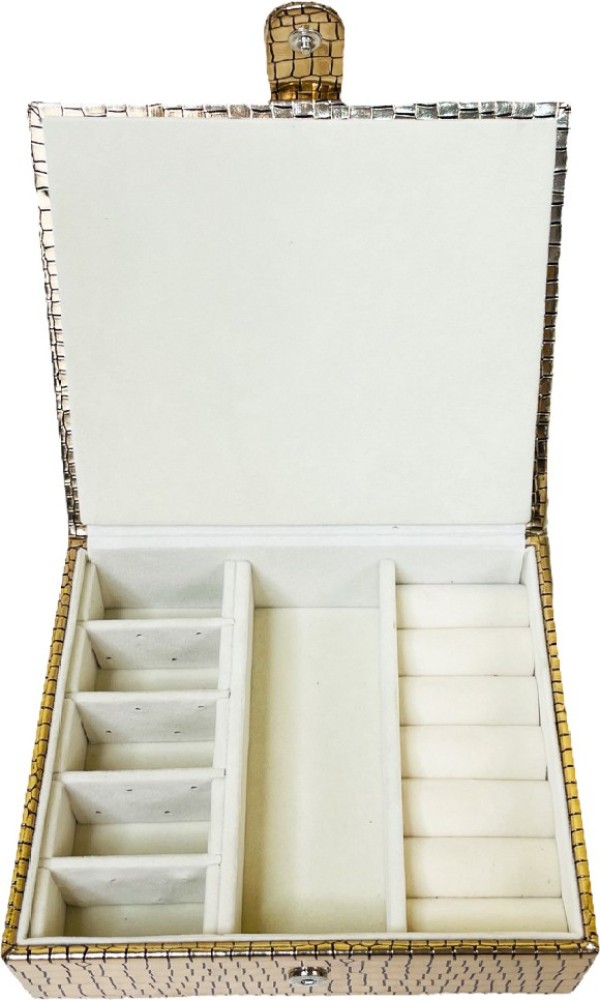 La Trove Luxury Velvet 12 Grid Organiser Jewellery Tray: Buy La Trove  Luxury Velvet 12 Grid Organiser Jewellery Tray Online at Best Price in  India