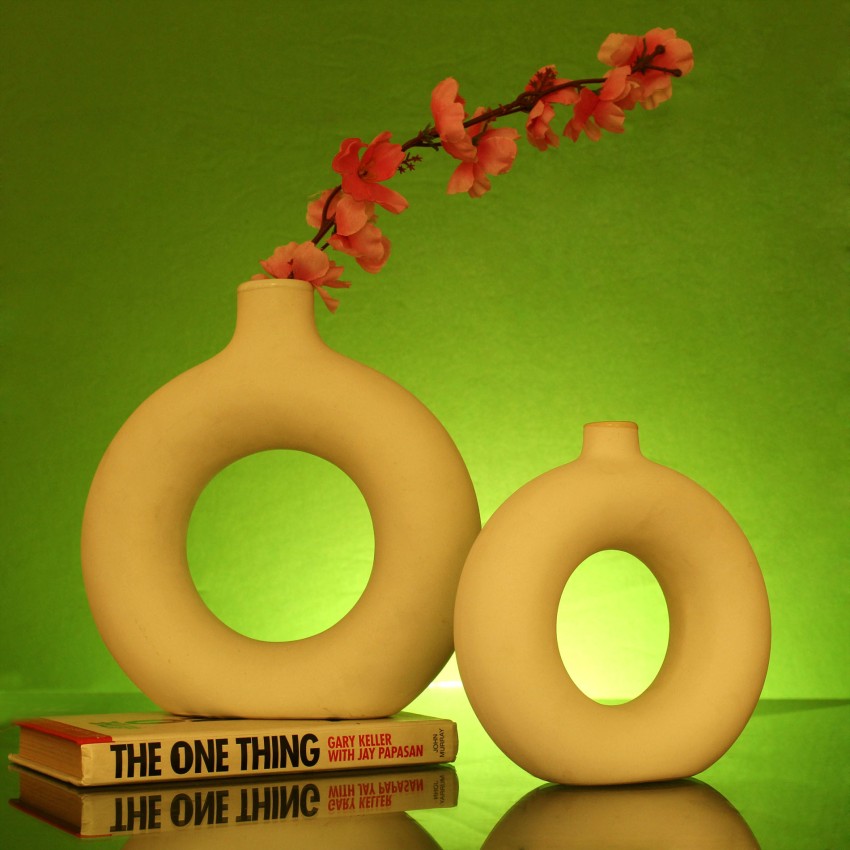 TIED RIBBONS Decorative Ceramic Donut Flower Vase for Home Décor Table  Office Living Room Ceramic Vase Price in India - Buy TIED RIBBONS  Decorative Ceramic Donut Flower Vase for Home Décor Table