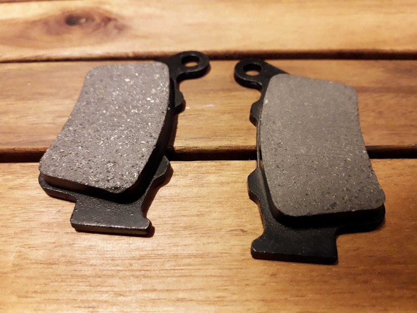 Bajaj pulsar 150 hotsell disc brake pad price