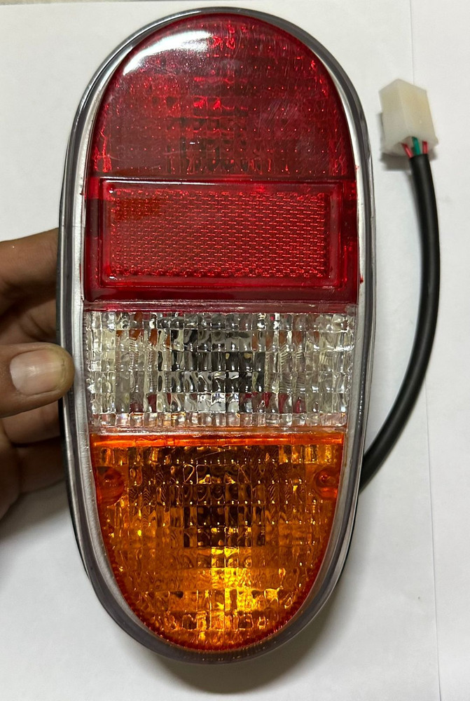 Auto MT Ambassador Rear Tail Lamp Light BRAKE LIGHT Ambassador for