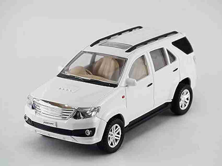 Fortuner sales diecast model