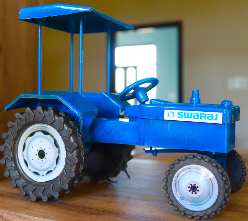 Tractor shop trolley kids