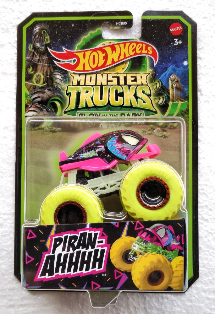 Hot wheels monster trucks piran-ahhhh 1:24 scale