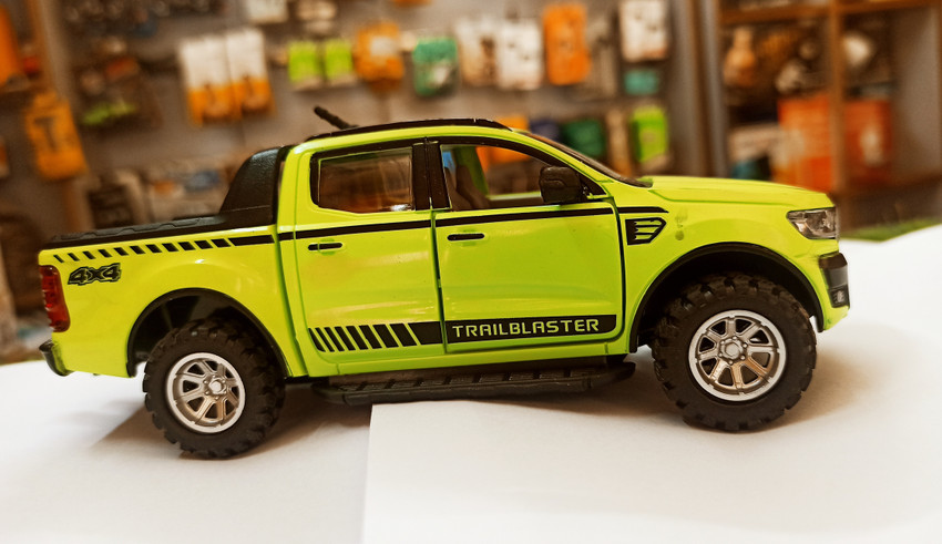 Ford ranger on sale miniature