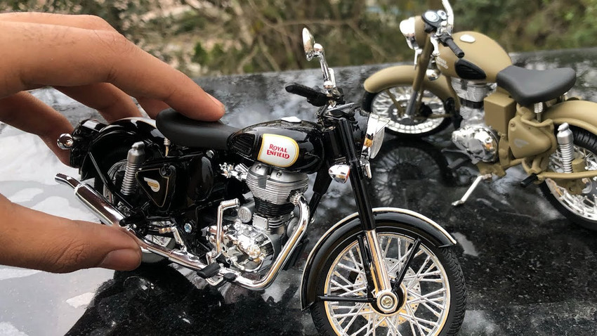 Royal enfield classic 350 model toy best sale