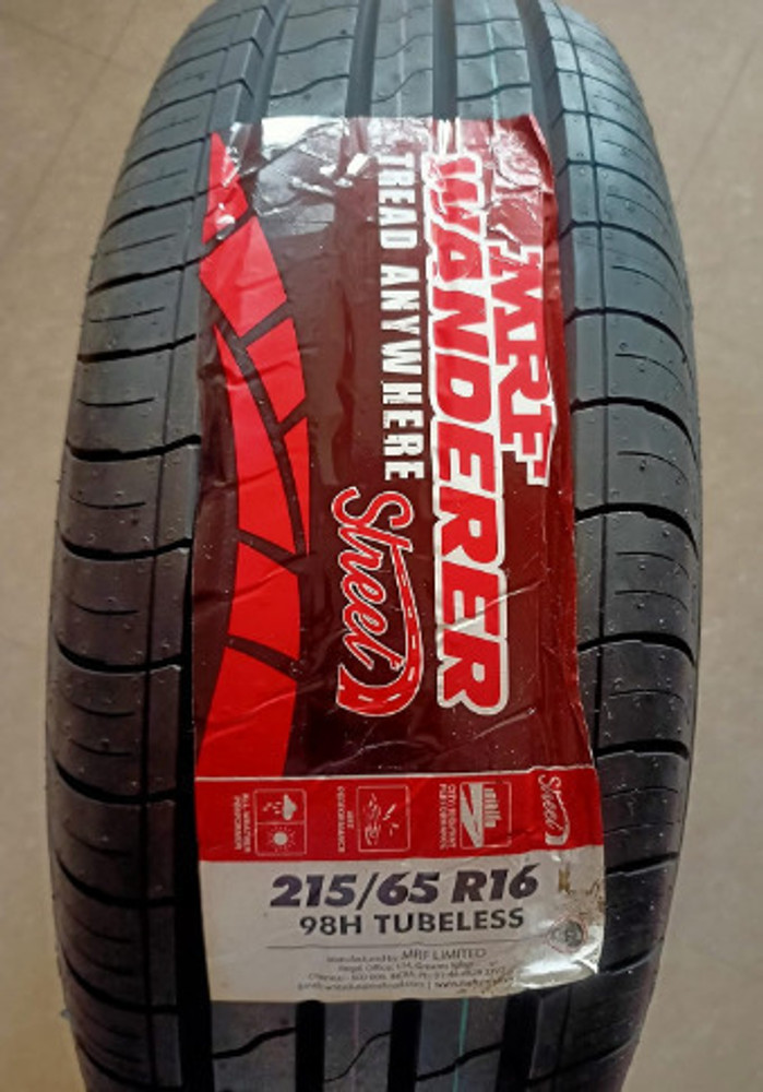 MRF 215/65R16 98H WANDERER STREET TUBELESS CAR TYRE 4 Wheeler Tyre 