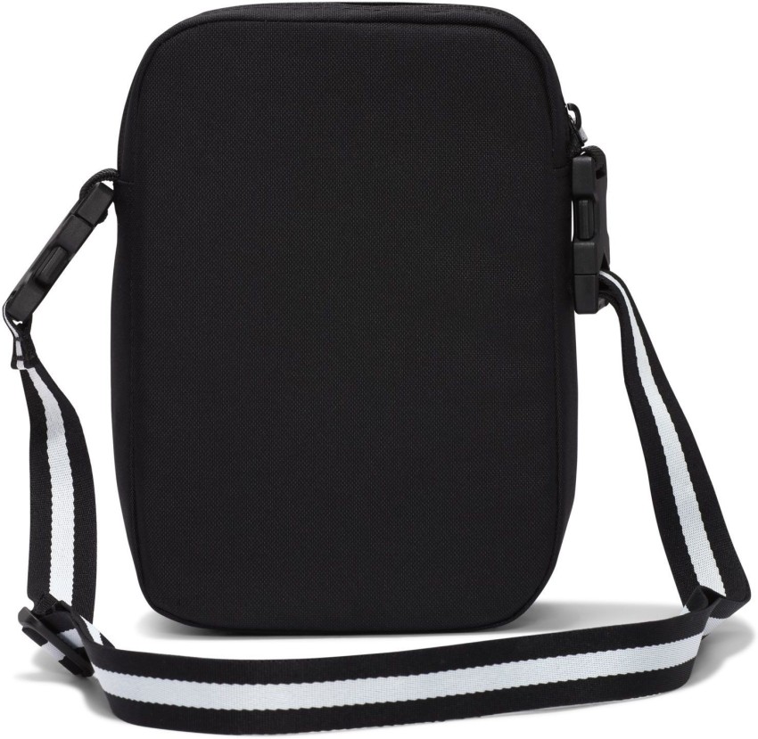 Nike Heritage Cross Body Bag