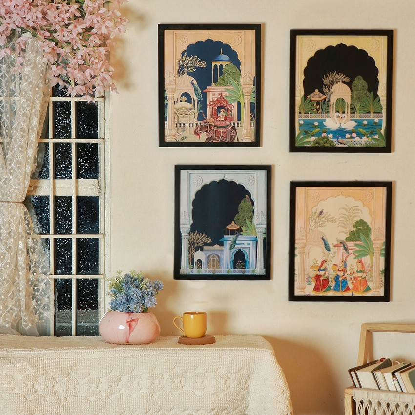 Hanging 2025 art frames