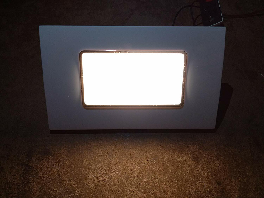 Wall online concealed light