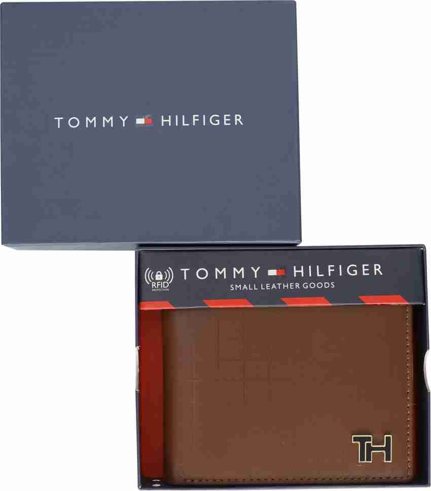 Tommy hilfiger deals wallets flipkart