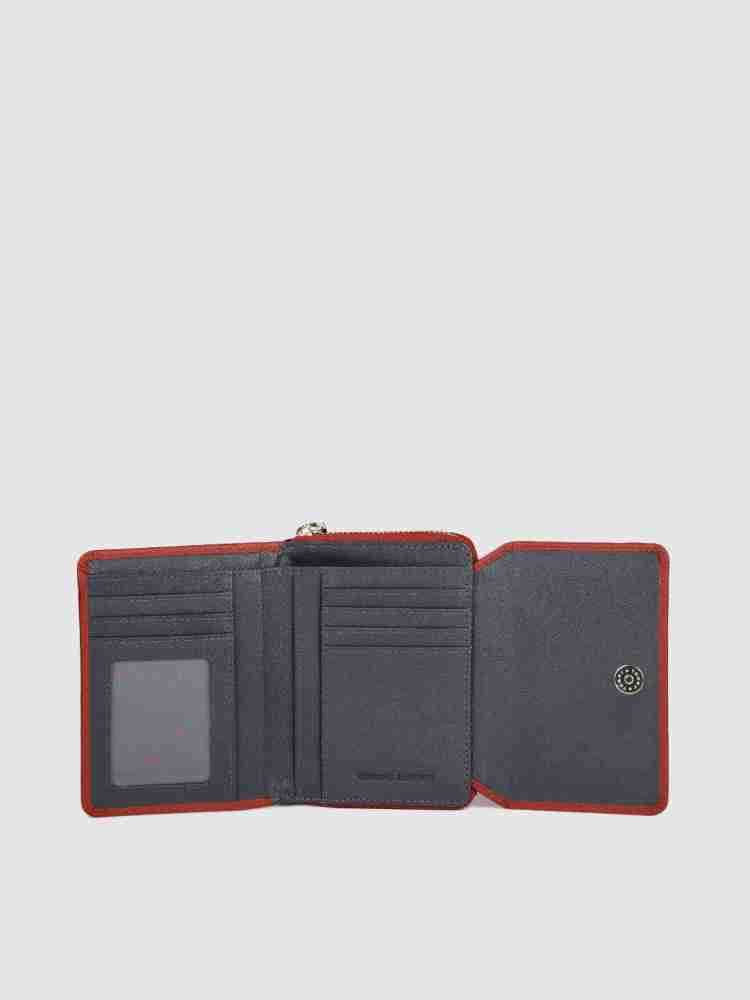 Tommy hilfiger wallets clearance flipkart