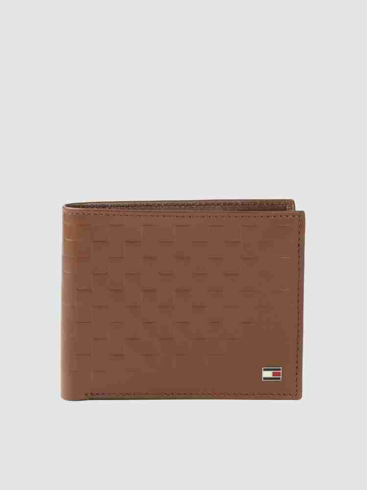 Tommy hilfiger wallets clearance flipkart