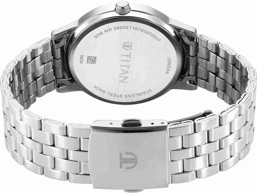 Titan 1735saa best sale watch price