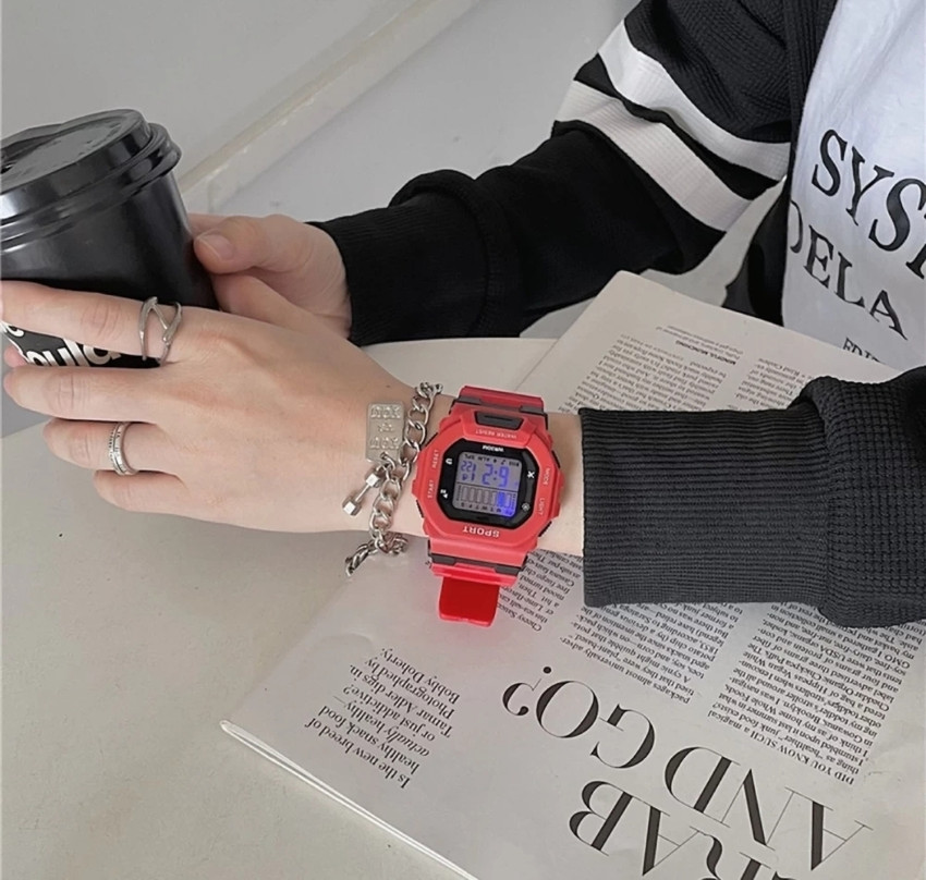 G shock hotsell first copy