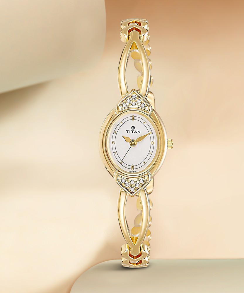 Ladies watch titan online flipkart