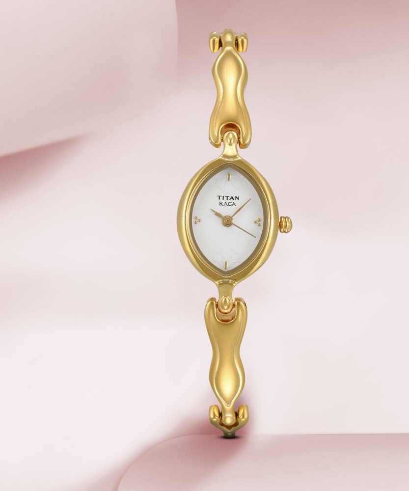 Flipkart watches for womens titan outlet raga