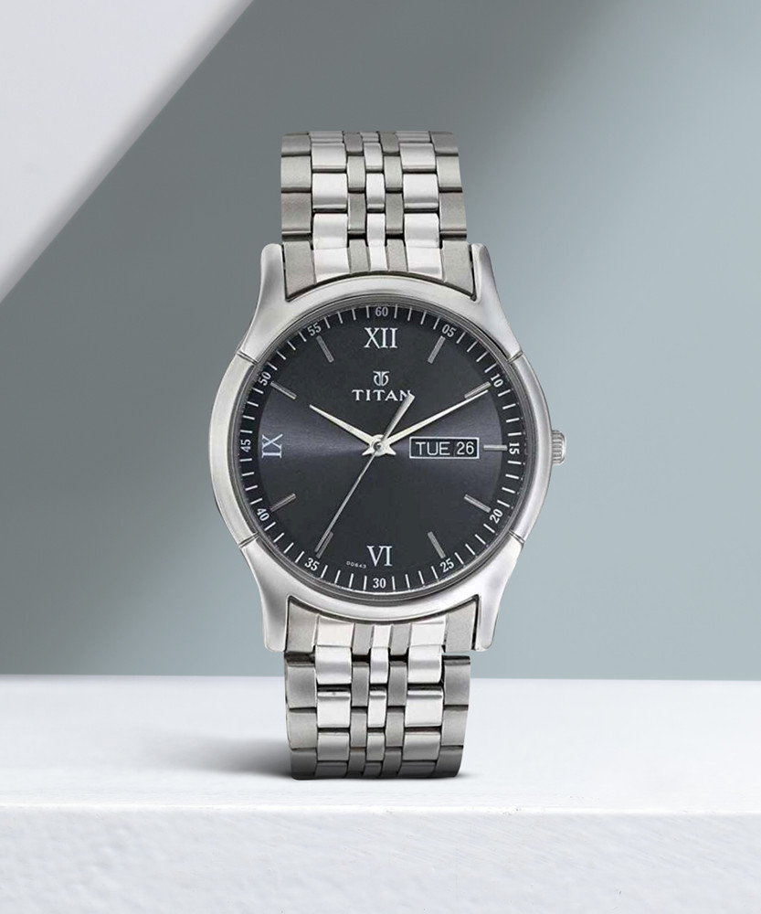 Titan Silver Stainless Steel Strap1636sm01Karishma Analog Watch