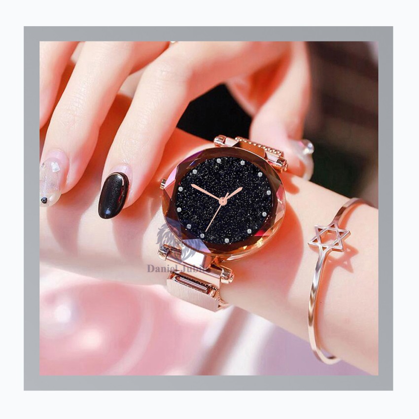 Hand watch girl discount stylish