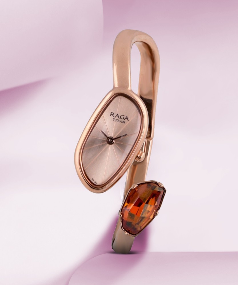 Titan raga espana outlet rose gold