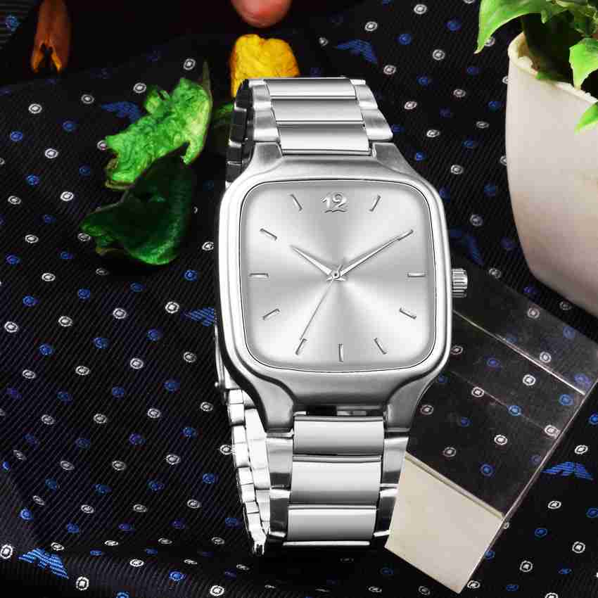 Square wrist watch online