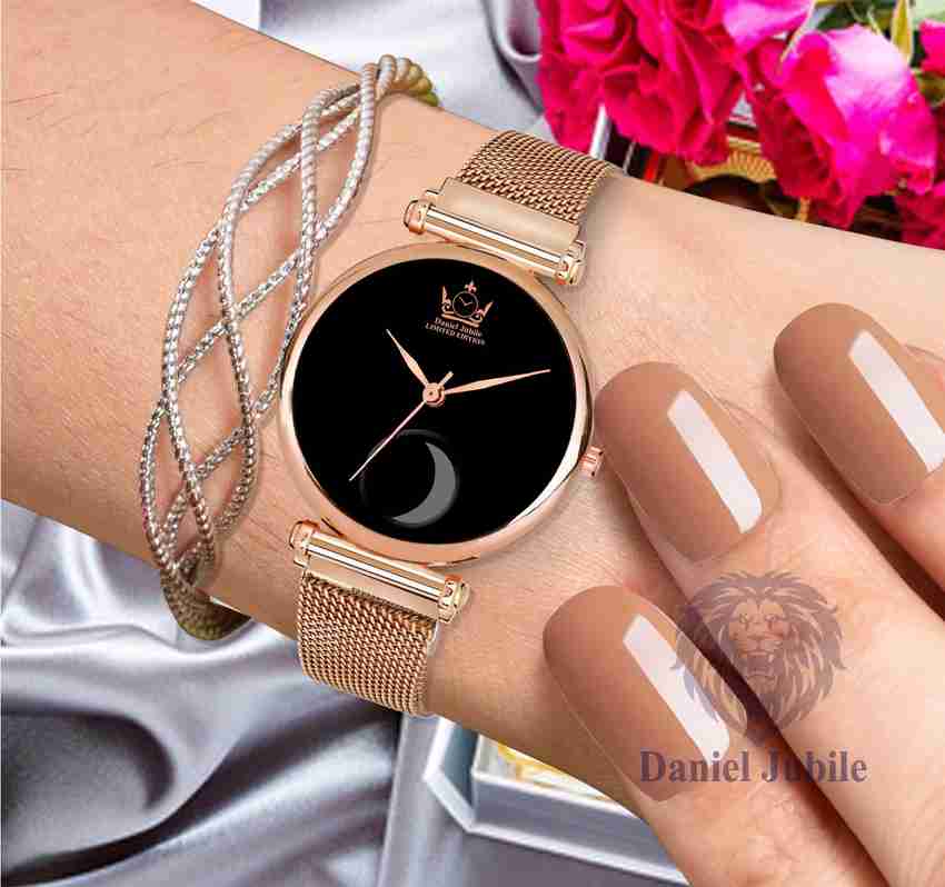 Women's watches discount with chain band
