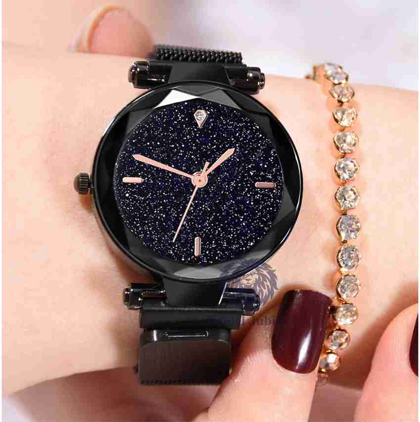 Daniel Jubile Movable Round Fancy Gold Magnetic Chain magnet strap