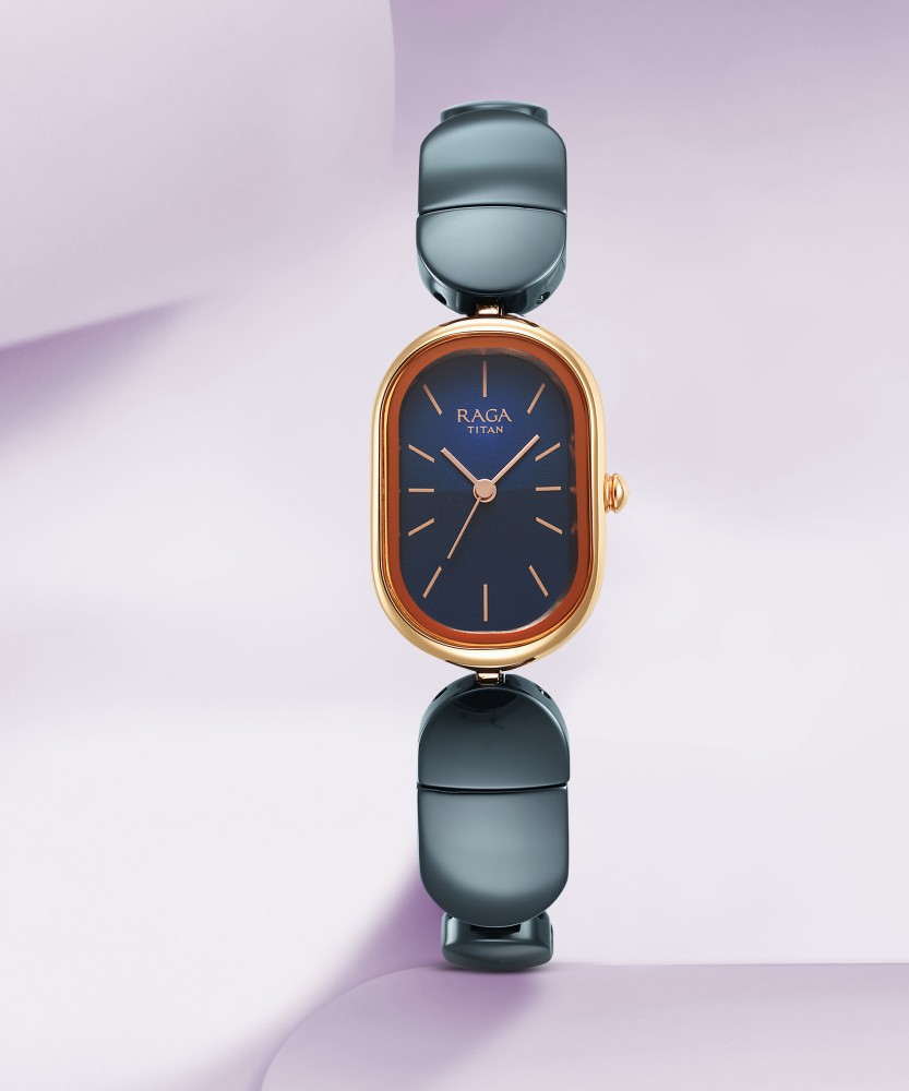 Titan women 2025 watches flipkart