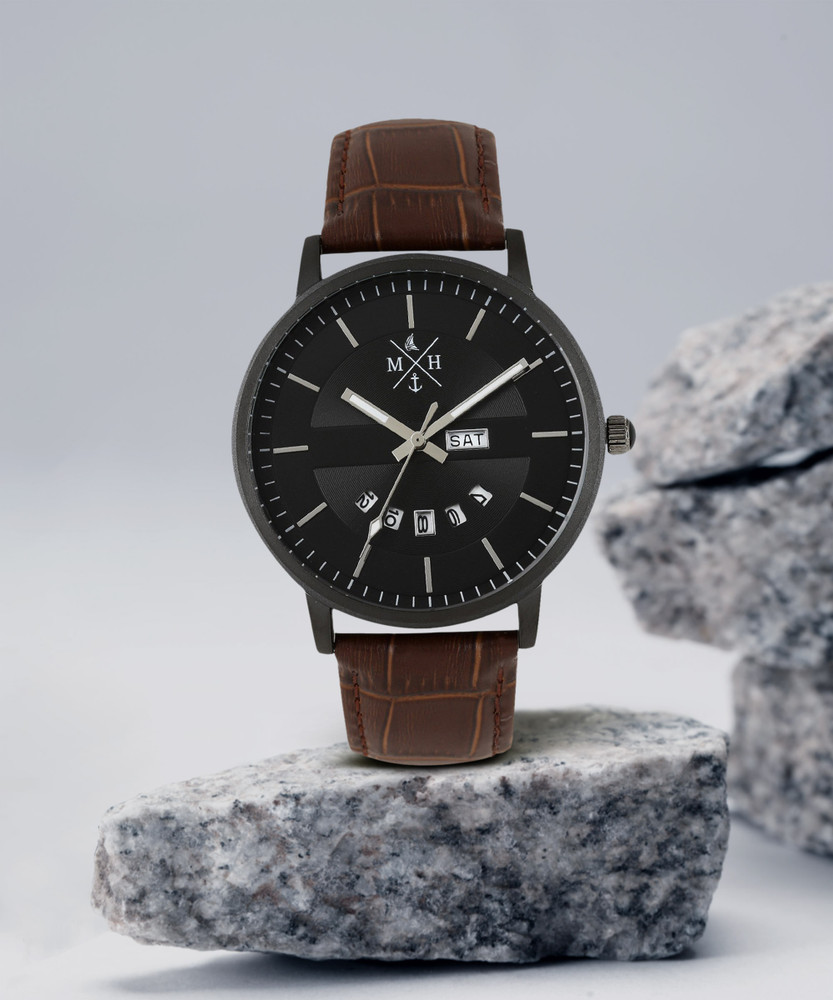 Mast Harbour Analog Watch For Men