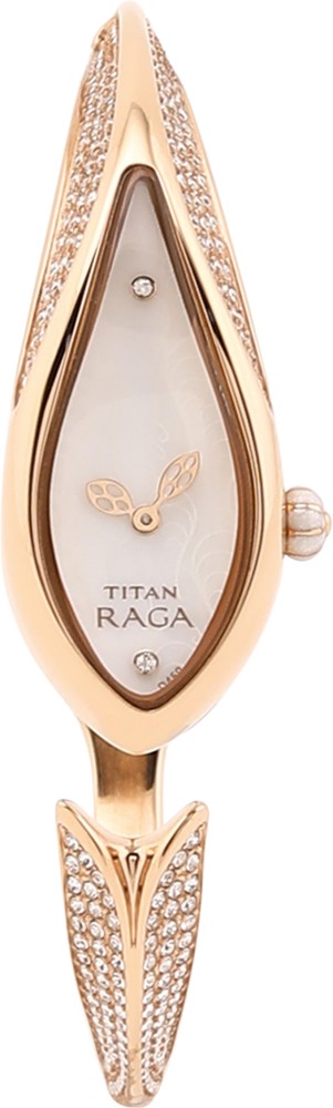 Titan 2024 raga aqua