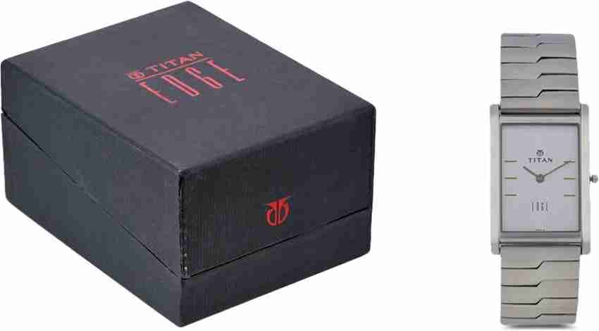 Titan NQ1043SM14 NQ1043SM14 Analog Watch For Men Buy Titan