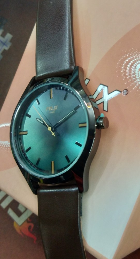 Felix quartz watch on sale price