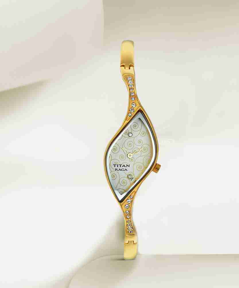 Titan Raga Crystal Analog Watch For Women Buy Titan Raga Crystal Analog Watch For Women NN9710YM01 Online at Best Prices in India Flipkart