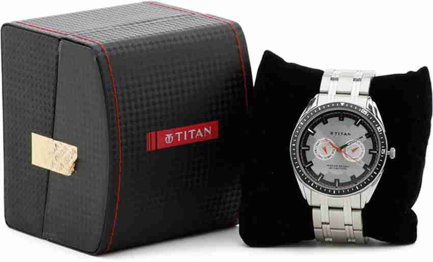 Titan 1582saa outlet