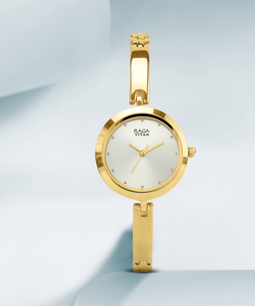 Titan raga watches outlet in flipkart