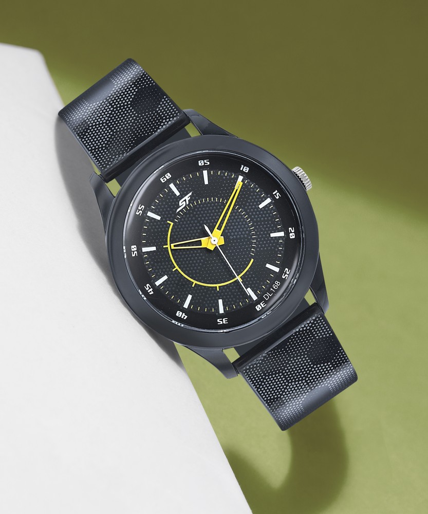 Sonata sf store analog watch