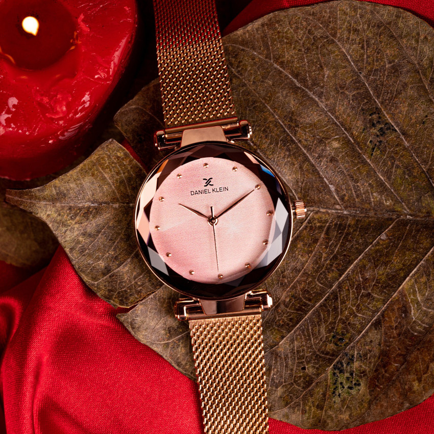 Daniel klein clock top