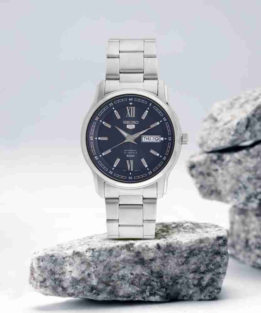 Seiko 2025 analog watch