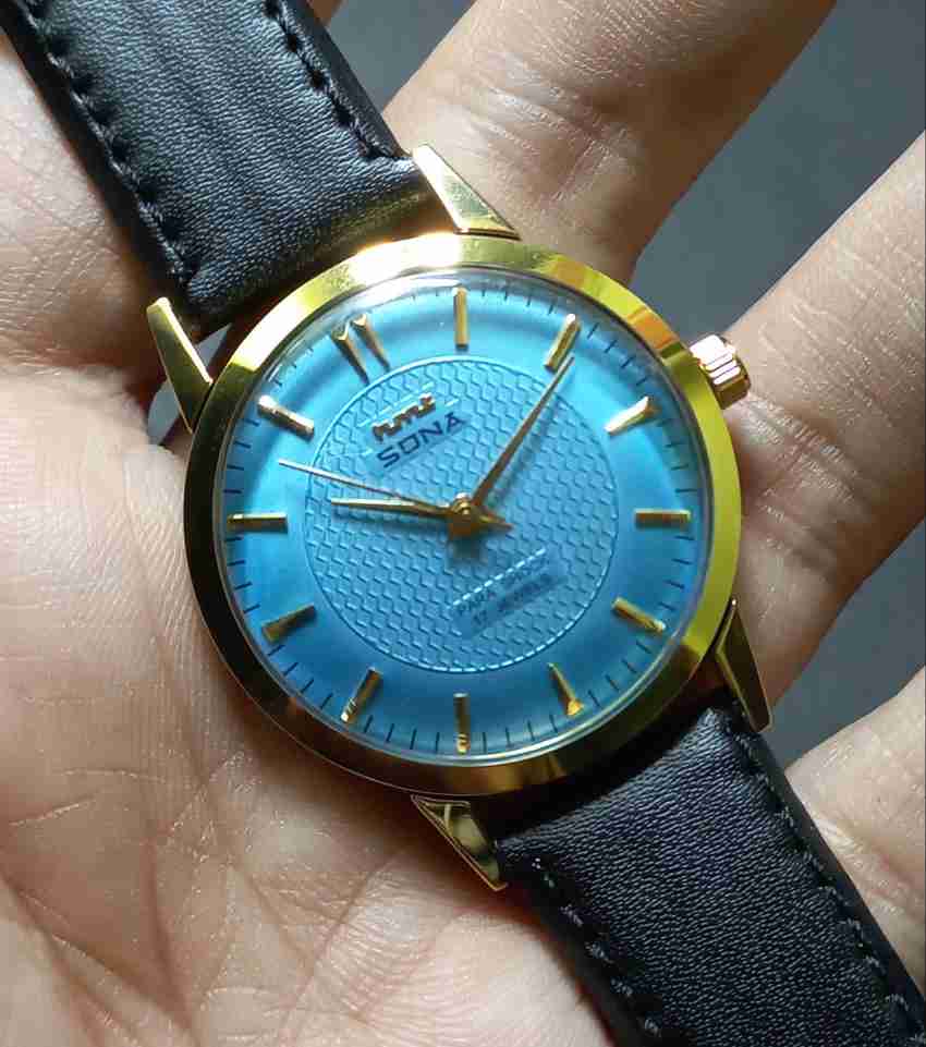 Sona hand watch sales