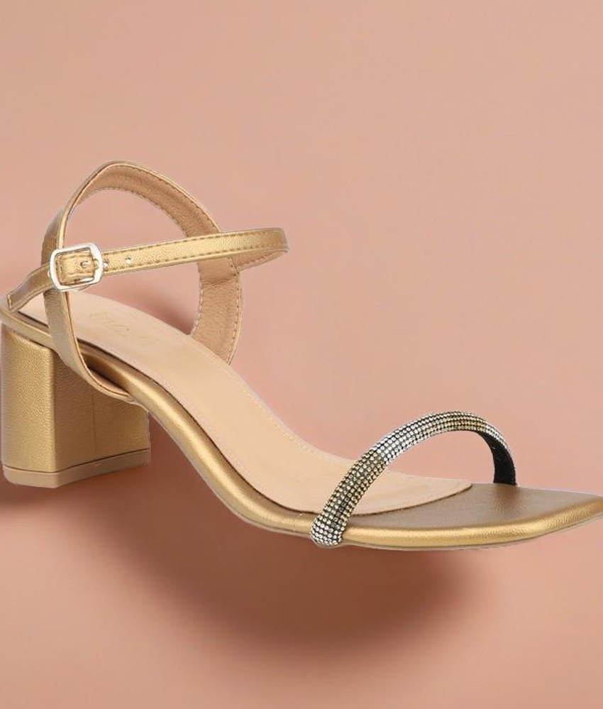 Inc 5 sandals clearance flipkart