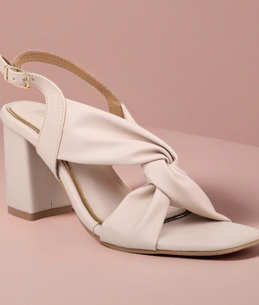Inc 5 heels top flipkart
