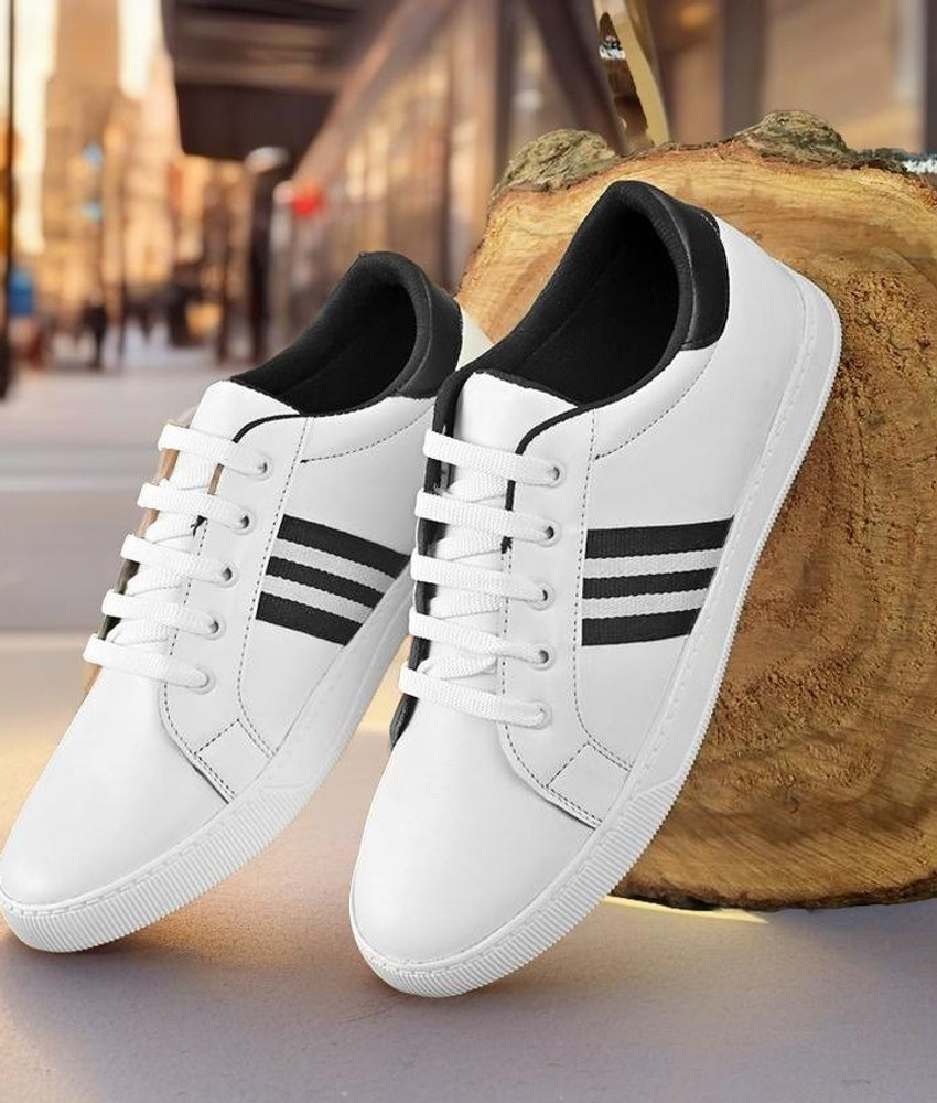 Roadster sales white sneakers