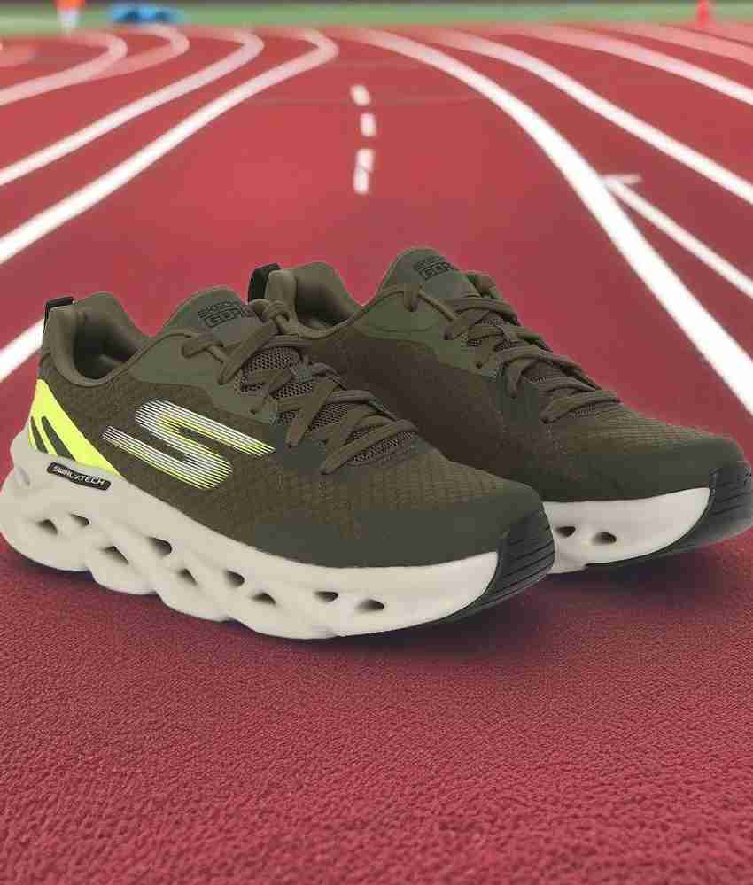 Skechers go on sale run 3 brown