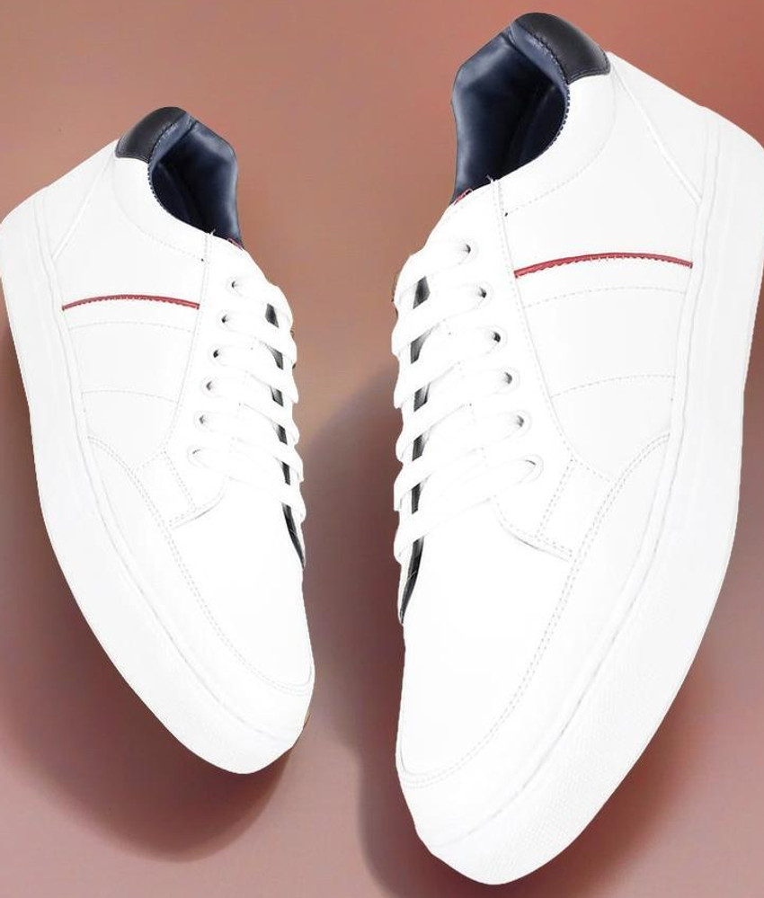 Locomotive 2024 shoes flipkart