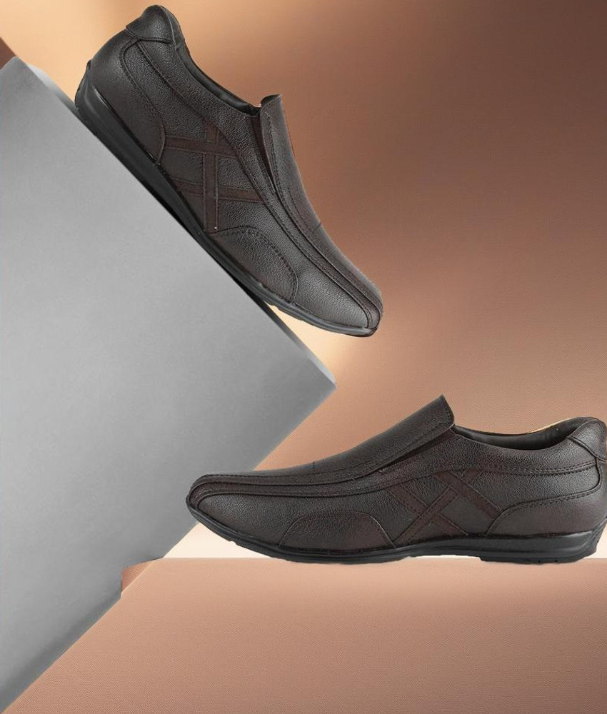 Bata DOCIE II Slip On For Men Buy Bata DOCIE II Slip On For Men