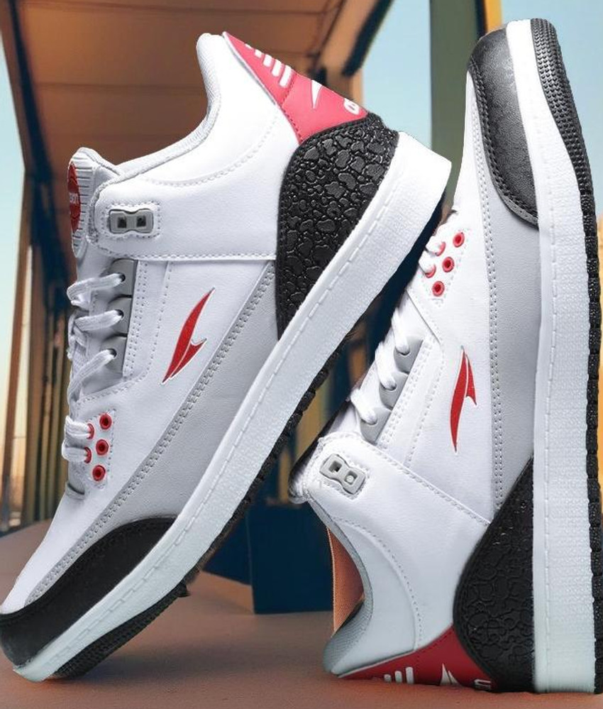 Mens fashion trainers on sale