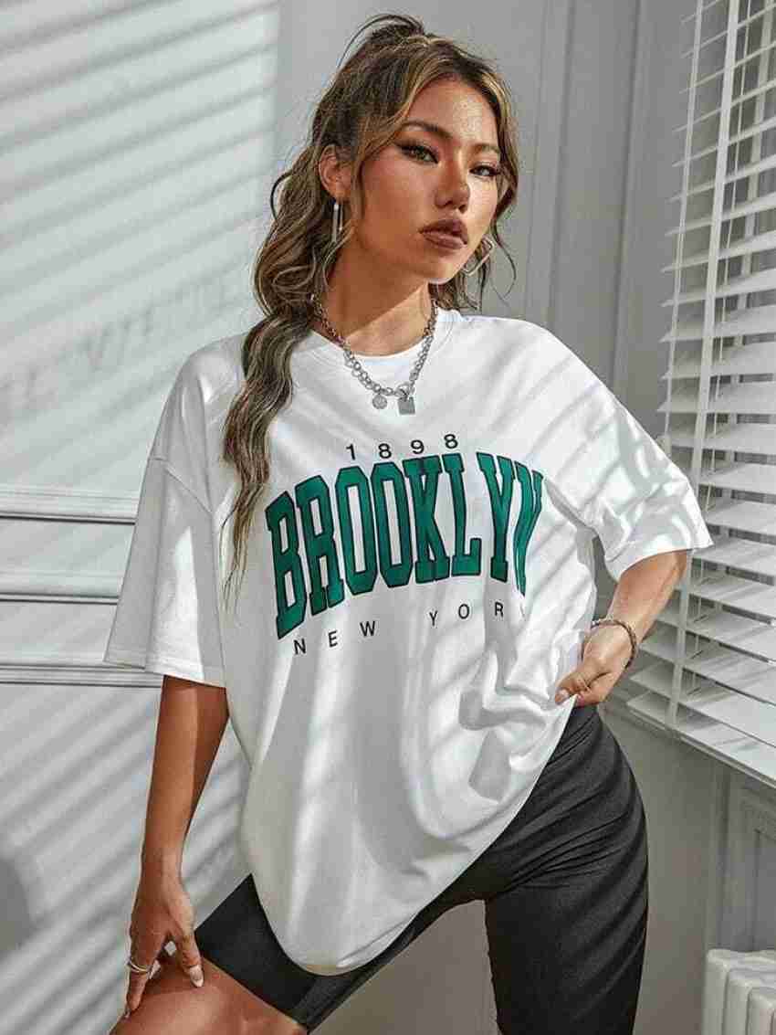 Calm Down Round Neck Printed Oversized Chicago T-shirt for Women